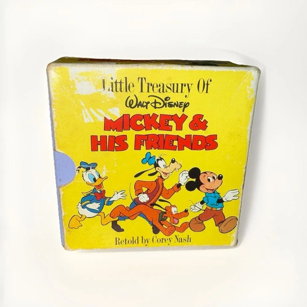 Little Treasury Of Walt Disney Mickey And Friends 6 Mini Books VTG 1986